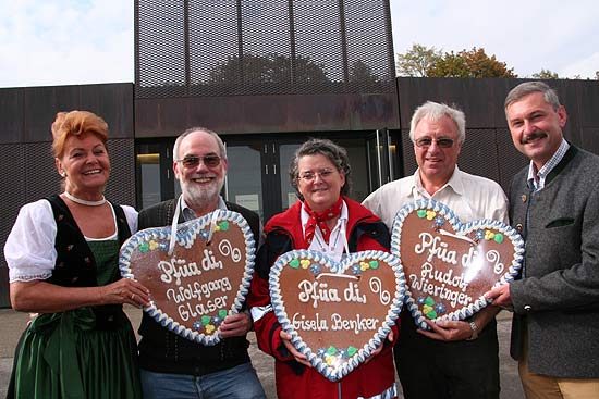Münchens Tourismus-Direktorin Dr. Gabriele Weishäupl, Wolfgang Glaser, Gisela Benker, Rudolf Wieringer und Hans Spindler, Leiter der Veranstaltungsabteilung des Tourismusamts (Foto: Martin Schmitz)